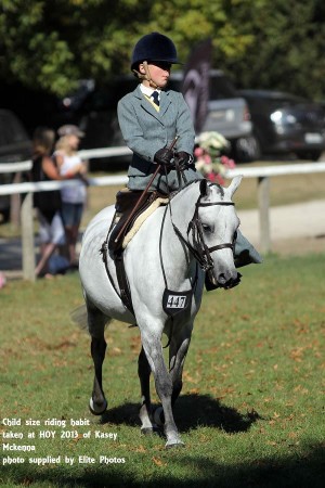 Side saddle apron